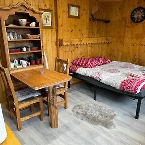 apparemment-cosy-style-savoyard.hotels-rhonealpes.com/